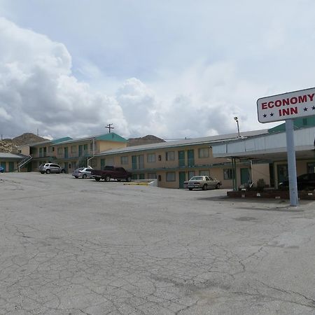 Economy Inn Тонопа Экстерьер фото