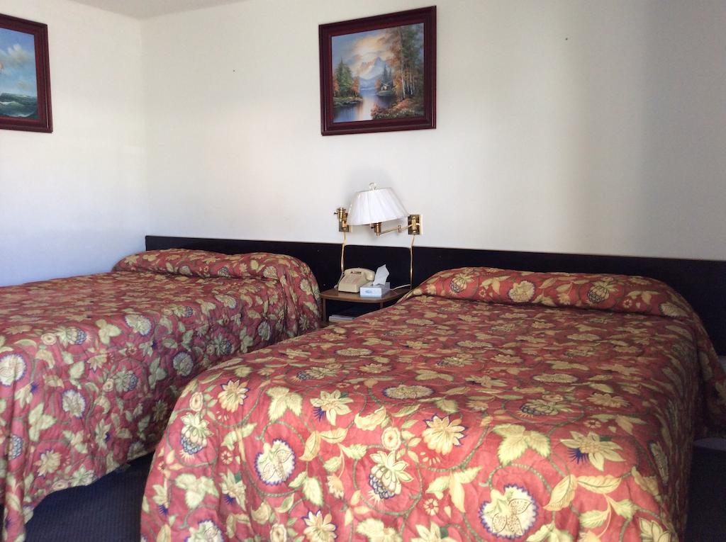 Economy Inn Тонопа Номер фото